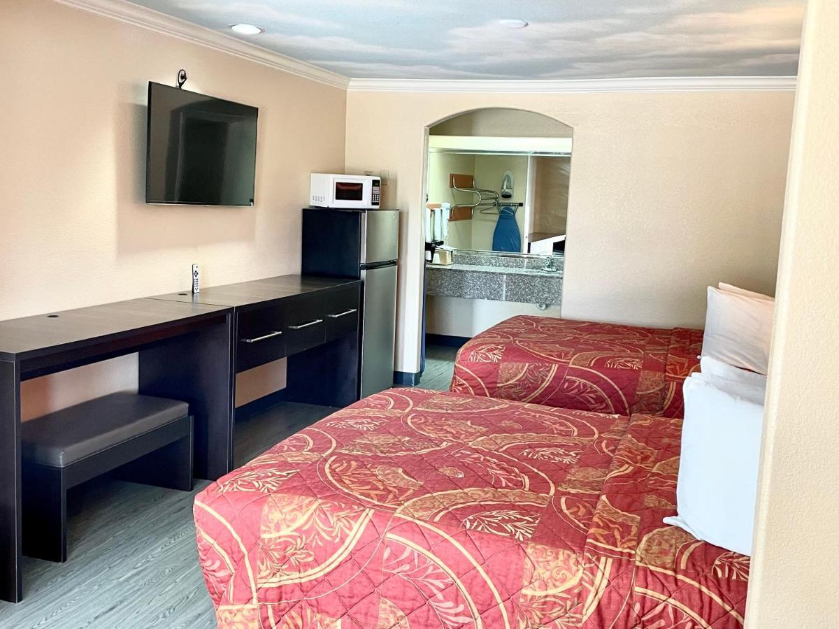 Luxury Inn ليبرتي المظهر الخارجي الصورة