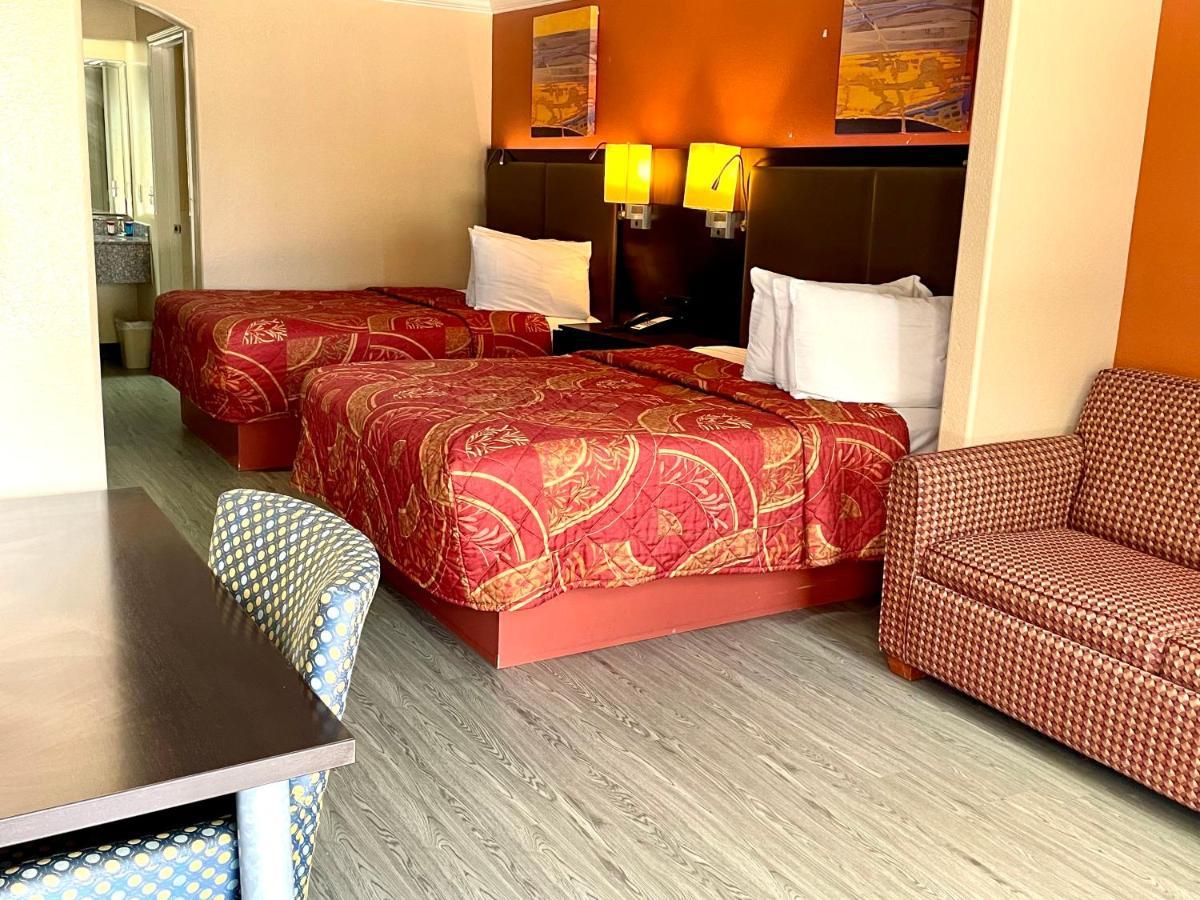 Luxury Inn ليبرتي المظهر الخارجي الصورة